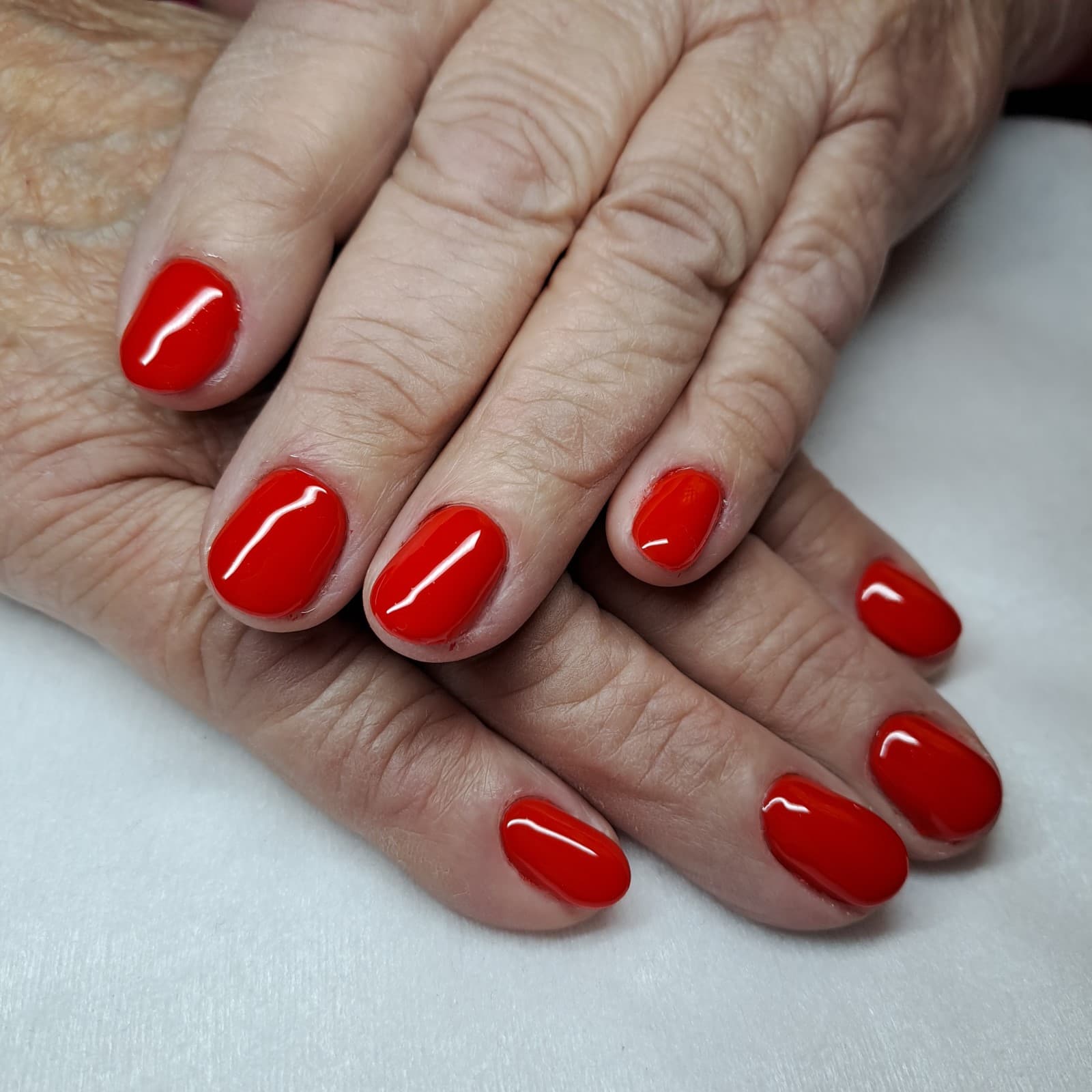 Trabajos de manicura y pedicura en Vigo