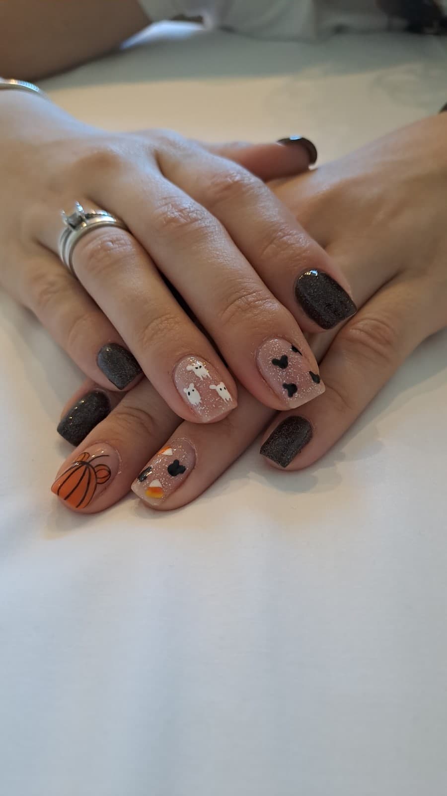 Trabajos de manicura y pedicura en Vigo