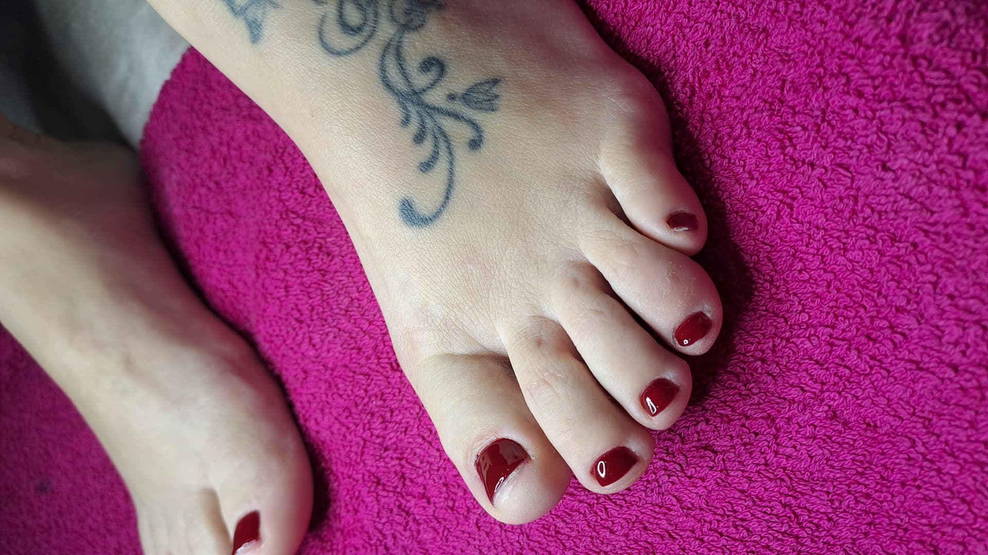 Trabajos de manicura y pedicura en Vigo