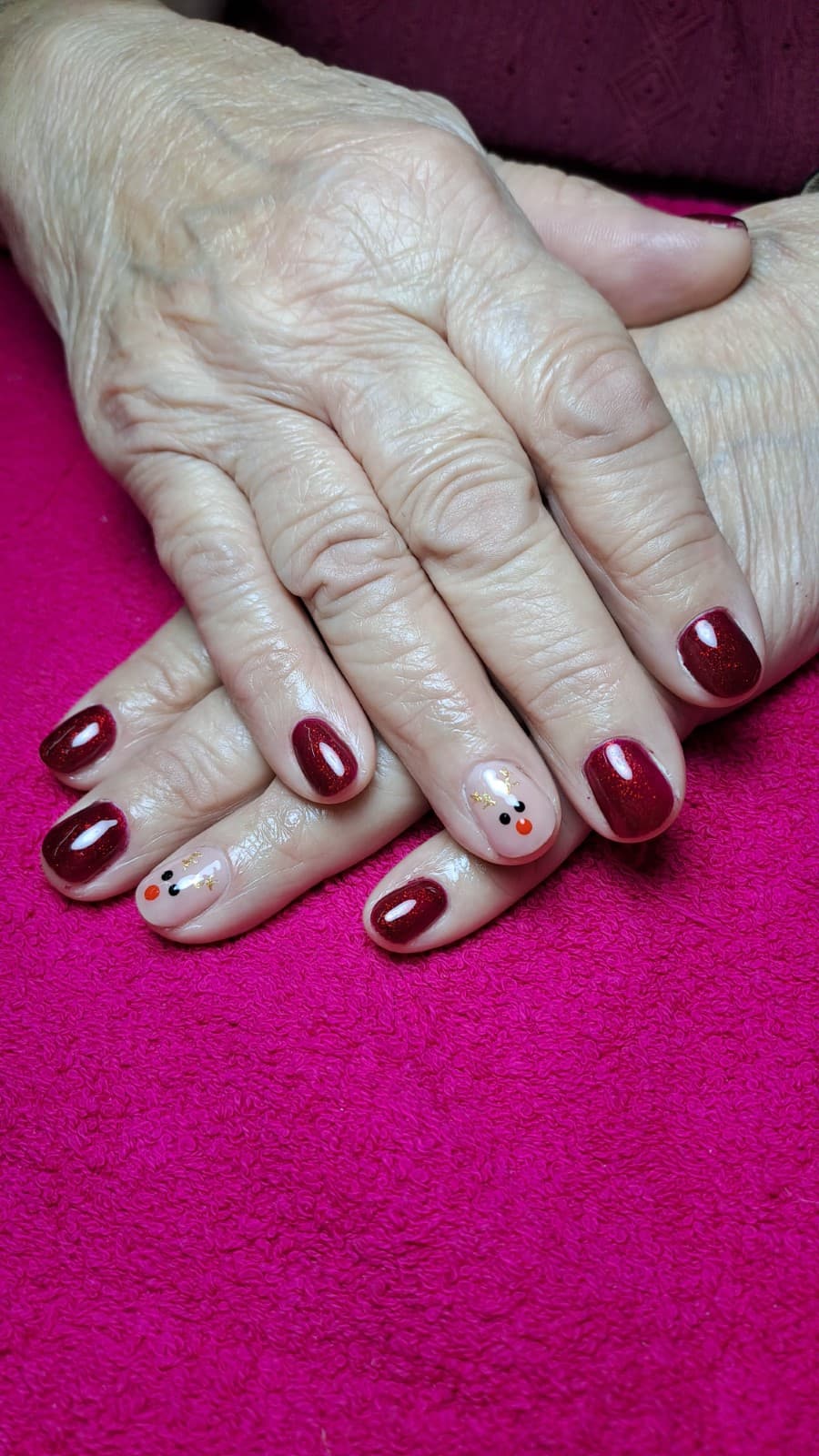 Trabajos de manicura y pedicura en Vigo